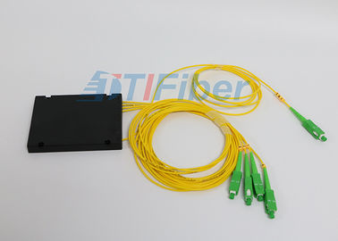 Rozdzielacz kabla światłowodowego typu SC / APC 1 X 4 Światłowód