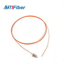 Pigtail optyczny OM1 62,5 / 125 LC, kabel światłowodowy OFNP 0,9 mm, pomarańczowy płaszcz