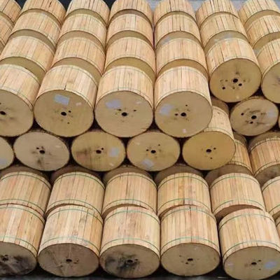 Powietrzny światłowód zewnętrzny