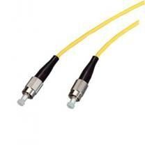 Kabel światłowodowy FC Fiber z żółtym kablem, światłowodem SM, MM