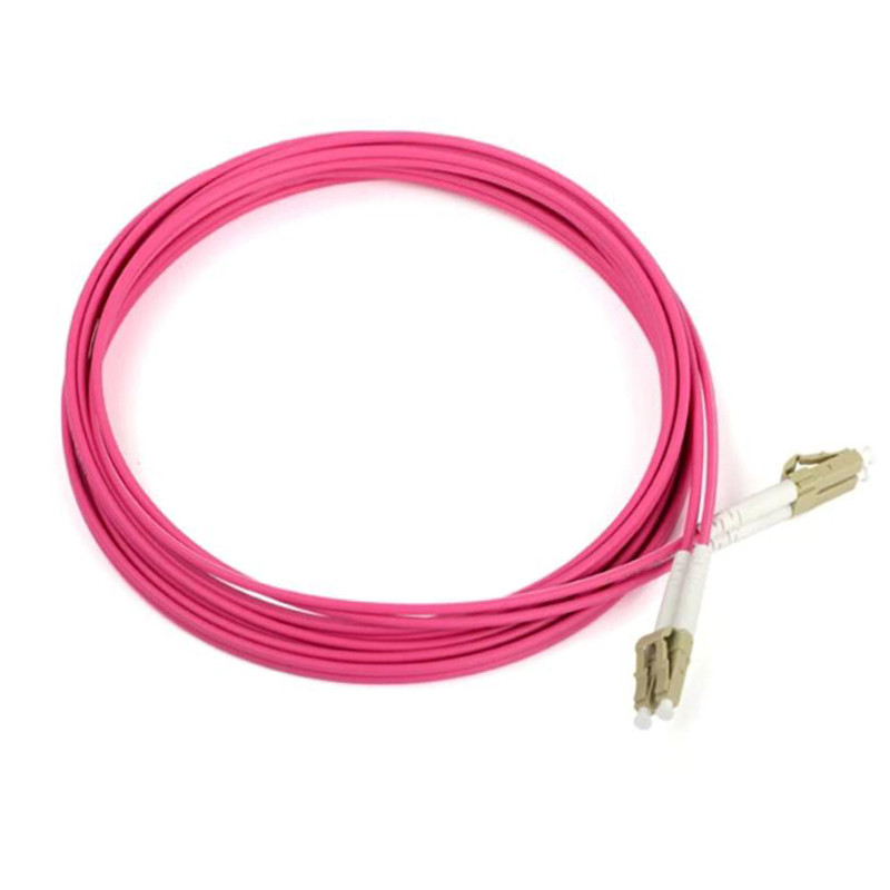 Optyczny kabel krosowy FTTH, wielomodowy kabel krosowy światłowodowy OM4