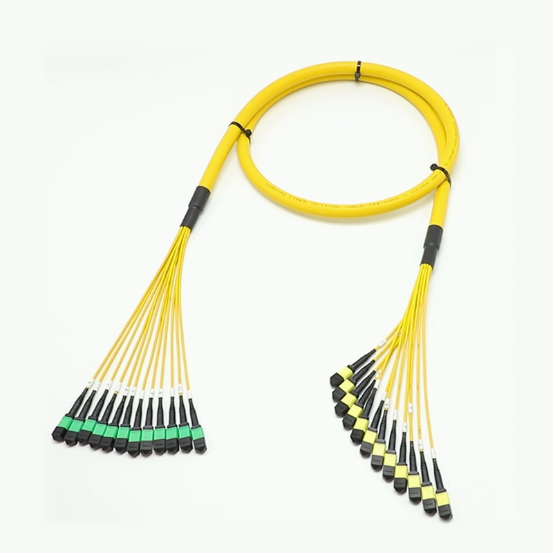 Niskie straty MPO Fanout Kabel Duża ilość rdzenia 1M 144F SMG657A1 MPO APC do MPO APC Breakout Fiber Optic Patch Cord