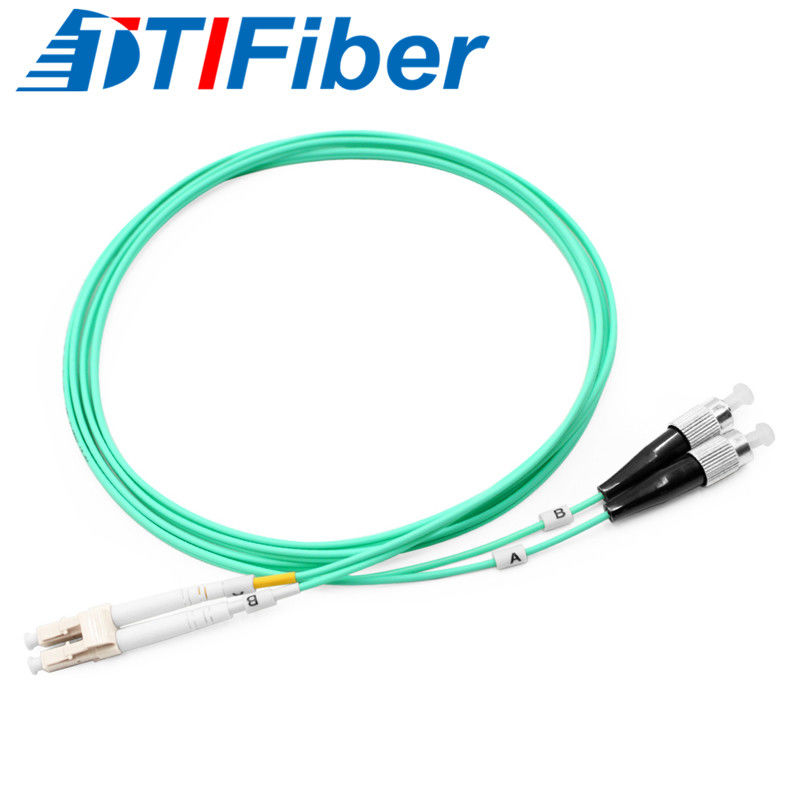 Patchcord światłowodowy LC / UPC-FC / UPC Pigtail Low Low Loss Loss, zgodny z RoHS